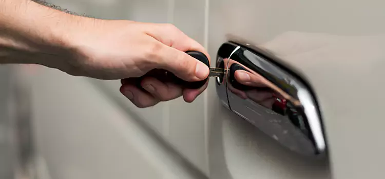 Why Choose Our Auto Locksmith Team in Valinda, CA?