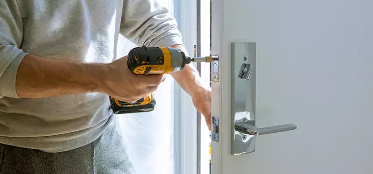 Door Knob Lock Repair Valinda