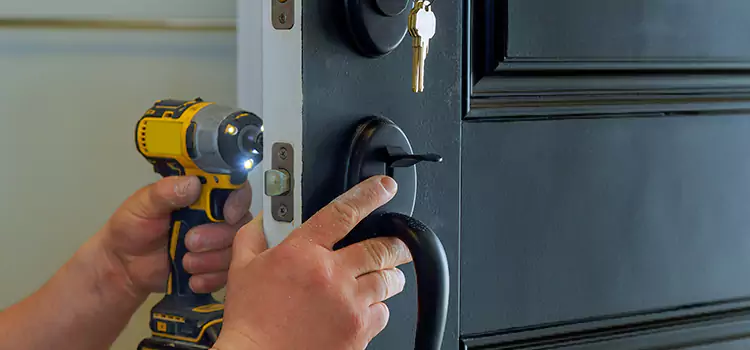 Commercial Door Lock Installation Valinda