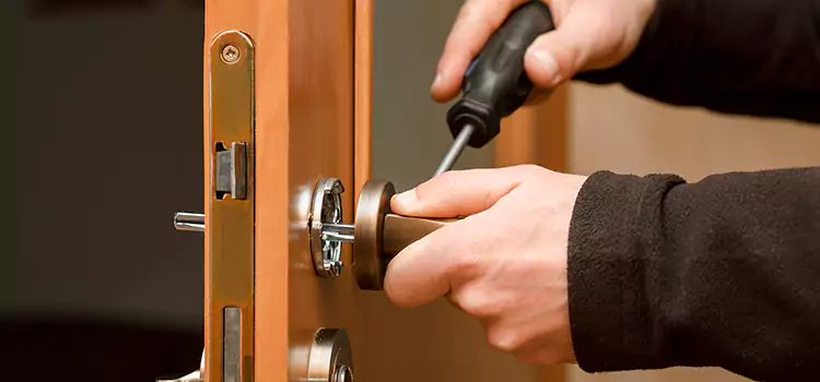 Semi Truck Locksmith Valinda