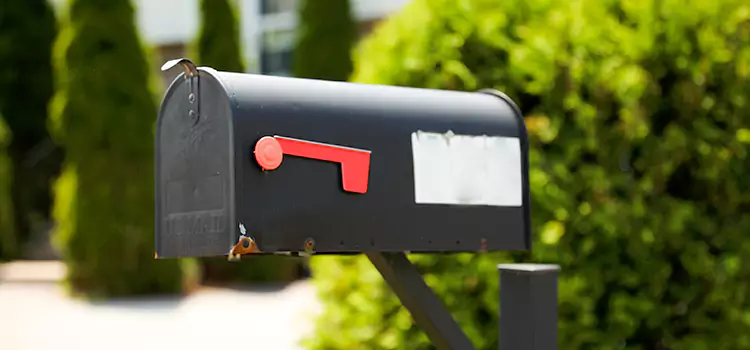 Secure Mailboxes for Packages Valinda